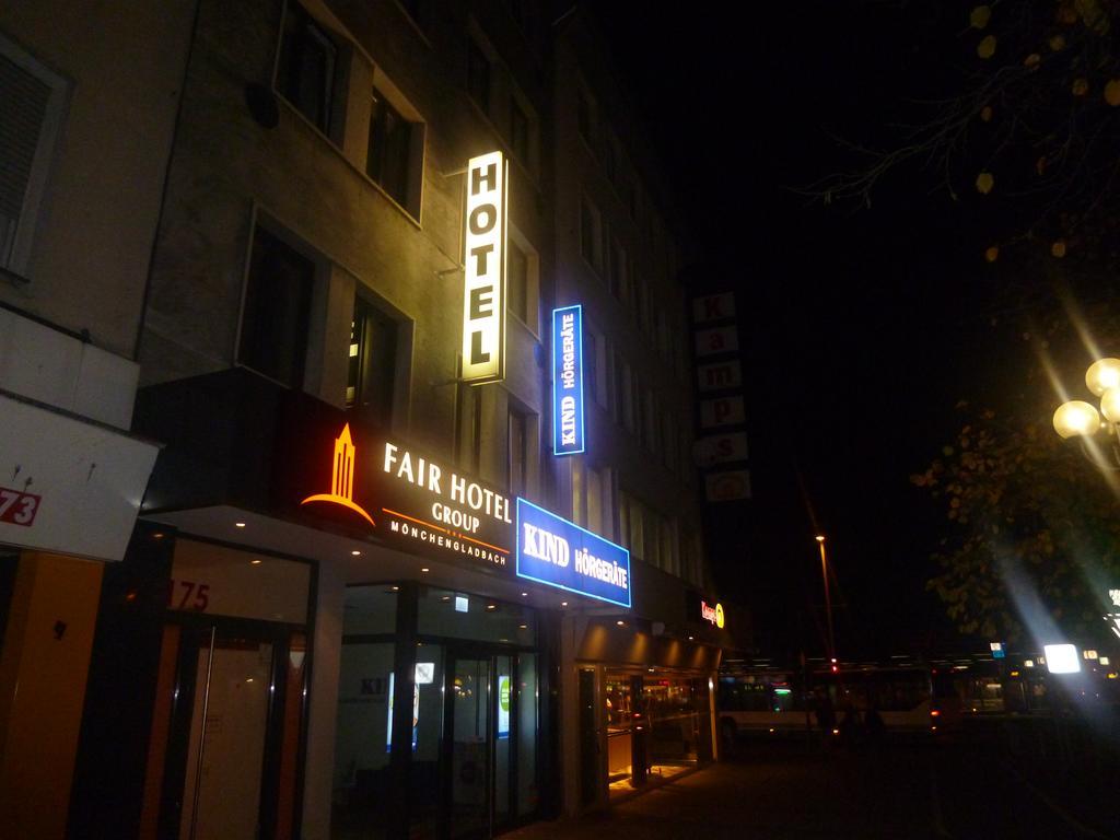 Fair Hotel Moenchengladbach City Exterior photo