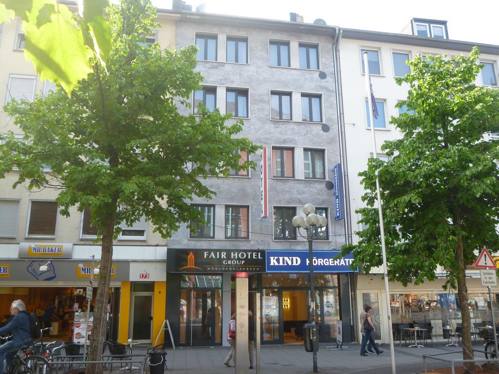 Fair Hotel Moenchengladbach City Exterior photo